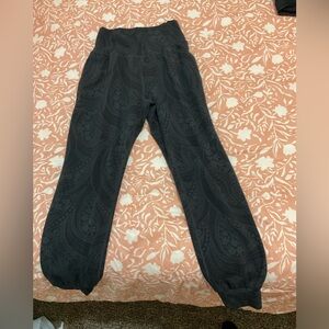 Athleta Black Patterned Leggings